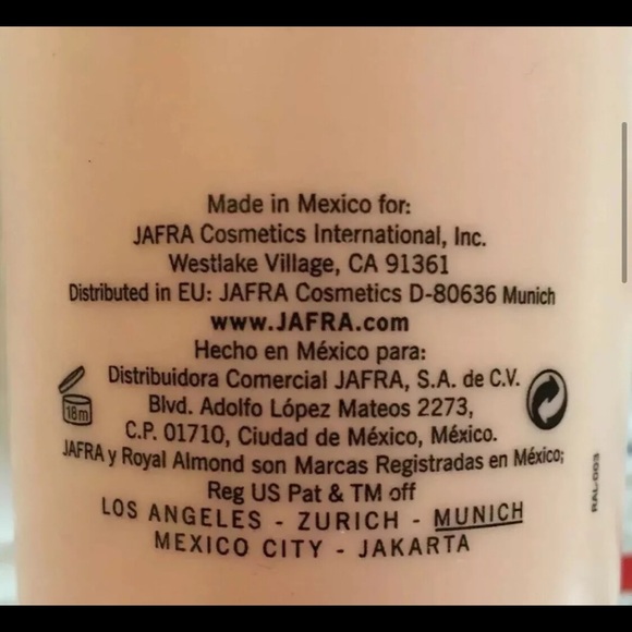 2 Pack~ JAFRA ROYAL ALMOND BODY OIL~ 16.9 OZ Each - Picture 6 of 9